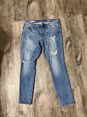 GAP Women's Light Blue Ripped Skinny Jeans